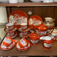 Teaset Lawas Cantik Bidadari Terbang Terdiri dari Teko Milkpot Sugarpot 6set Cangkir 1pcs Piring 25.