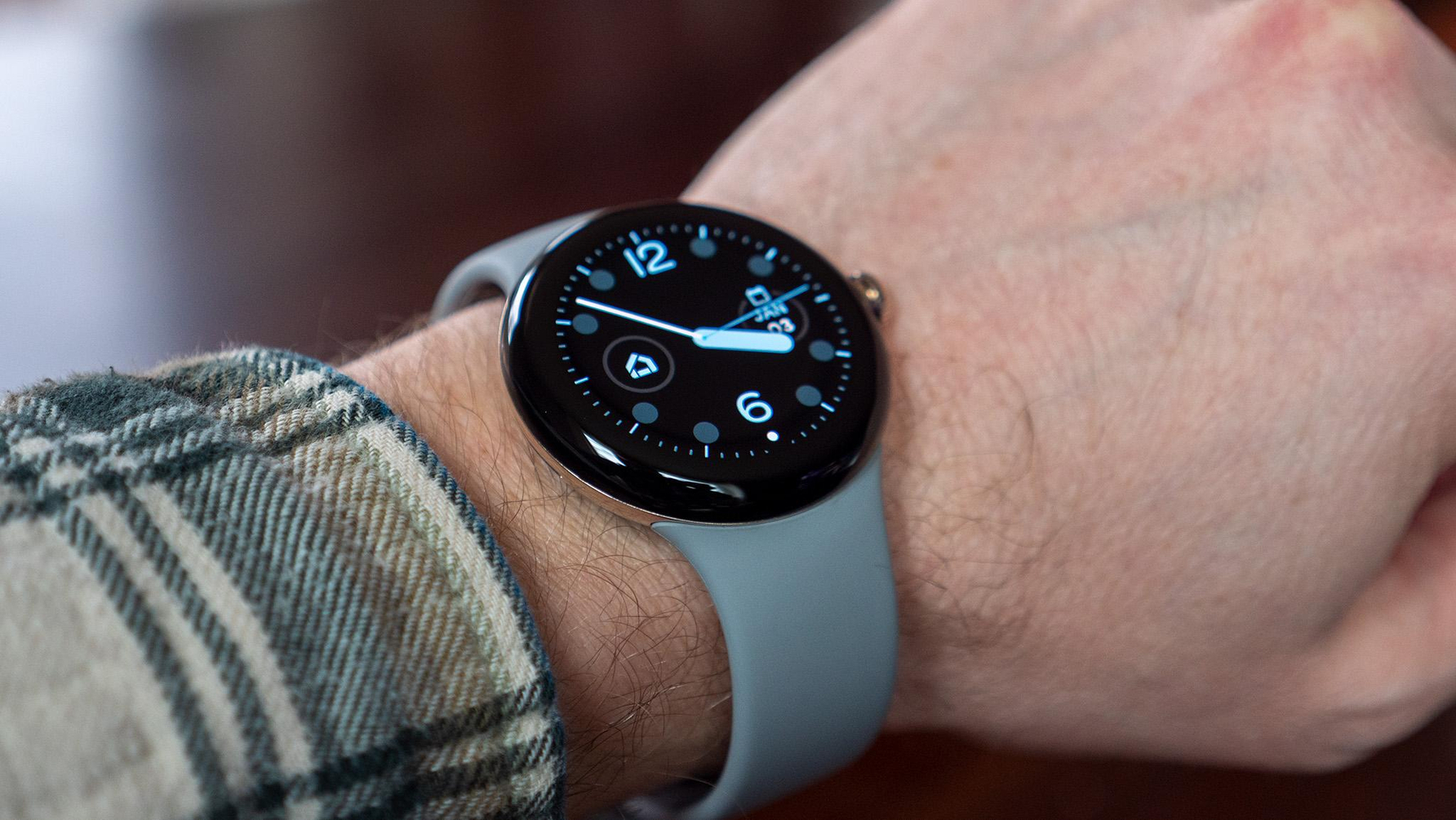 Google PixelWatch初代 Googleの初代Pixel Watch、最終アップデートを 