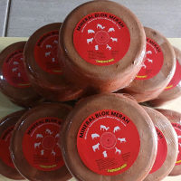 Mineral Blok Merah 1 KG - Mineral Blok Merah Sapi - Mineral Merah Kambing -  Mineral Merah untuk Sap