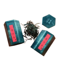 【茶韻】普洱茶 茶人山上跑2017年易武落水洞大樹茶春茶40g茶葉藏品組 馬口鐵罐裝(普洱茶葉禮盒)