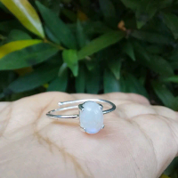 cincin moonstone