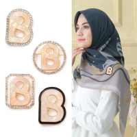 Bross buttonscarves huruf B mewah kondangan cod promo cantik murah
