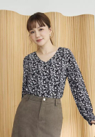 OBSTYLE V領碎花傘襬荷葉袖雪紡上衣《AB16518》