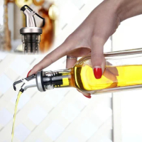 Multi-functional Wine Pourers Tools Liquor Dispenser Top Oil Sprayer Stopper Leakproof