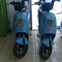 Selis JD 01 Sepeda Listrik Mewah dengan Desain Urban Street Mesin 500W Baterai 48V/12Ah Jarak 40km E