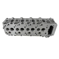 Truck spare parts 4M40T engine cylinder head ME193804 ME201539 ME202620