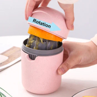 Portable Kitchen Accessories Mini Fruit Juicer Lemon Juicer Manual Hand Rotation Press Juicer Fruit Squeezer Machine Tool