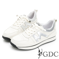 GDC-星辰水鑽沖孔舒適真皮休閒鞋-銀色