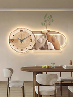 侘寂風大象餐廳裝飾畫帶鐘表創意時鐘客廳飯廳背景墻掛畫發光壁畫