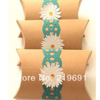 Wholesale Self-adhesive 4''X7 '' Kraft Paper Jewelry Pillow Box/Gift Packaging/ Ring/Earing/Necklace Packing Boxes