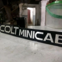Emblem Colt Minicab L100