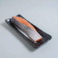 Sayurbox Ikan Salmon Norway Fillet 200 gram - Frozen Sarden dari Norwegia, Kualitas Terjamin, Potong