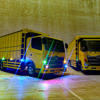 miniatur truk tronton hino full lampu