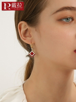 戴拉 高級感網紅氣質百搭幾何菱形耳環女 年新款潮過年耳飾品