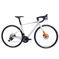 【CANNONDALE】超六 Super Six EVO 碳纖維碟煞公路車(巧克白)