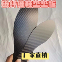 Giày thể thao chạy bộ bóng rổ đế carbon toàn phần 2026, chống sốc, tấm carbon chống xoắn.