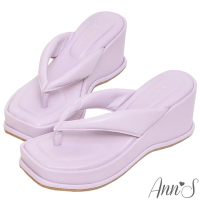 (季末換季出清)Ann’S美圖厚底系列-澎澎夾腳方頭涼拖鞋-7.5cm-紫