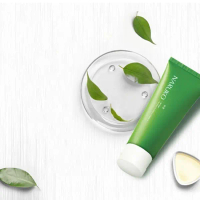 Sữa Rửa Mặt Tea Tree Naruko Clay Mask-Cleanser 2in1 Sạch Sâu Lỗ Chân Lông 120gr