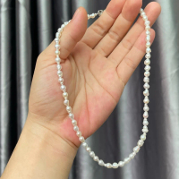 Vòng cổ ngọc trai keshi 4-5ly màu trắng satin độ bóng rất cao (ít gặp)