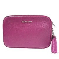 Michael Kors 專櫃款 紫莓色荔枝皮革材質/流蘇吊飾斜背包-附提袋