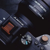 กล้องไม้ชัตเตอร์ปุ่มไม้และไม้รองเท้าร้อนปกคลุมสำหรับ  A73 A7RM3 A7R3 III A7M3 A7III สำหรับ Leica Q