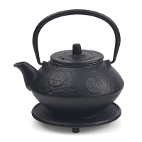 南部名產鐵器-鑄鐵壺附鐵墊(0.8L) 通寶(泡茶壺、煮水壺)