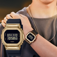 CASIO 卡西歐 G-SHOCK 工業風金屬色電子錶 新春送禮-黑x金 GM-5600G-9