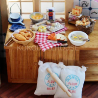 Cute 1:12 Scale Dollhouse Miniature Doll Food Mini Bread Toaster &amp; Baking Kitchen for Barbies OB11 Doll Accessories Toy