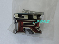 [大禾自動車] 正日本 NISSAN SKYLINE GT-R(R34)原廠前水箱罩蓋 標誌 LOGO