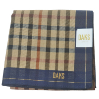 DAKS 經典格紋品牌logo刺繡帕領巾(卡其格/深藍邊)