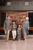 AMK Sarimbit Keluarga Set Gharyan Series Dark Grey Girl Kaftan Anak L