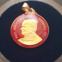 Liontin PERURI Paus Johanes Paulus II Visit Indonesia 1989