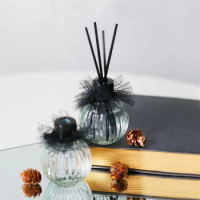 50ml Oil Diffuser with Rattan Sticks, Scented Diffuser for Home, Bathroom, Bedroom, Office, Hotel Glass Essential Oil Diffuser