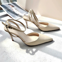 Giày cao gót nữ mũi nhọn gót 8cm DAZZLING SHOES phong cách sang trọng hiện đại SLB75