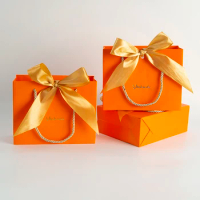 24pcs Paper Gift Bags Bulk for Christmas Birthday Baby Shower Wedding Bridesmaid Custom Logo Paper Bags with Handles Bow Ribbon