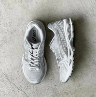 ASICS 慢跑鞋 GEL-KAYANO 14 白銀 金屬 復古 情侶鞋 男女 1202A056021