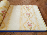 Wallpaper Dinding Vinyl Premium Motif Salur Bunga Pink Timbul & Tebal