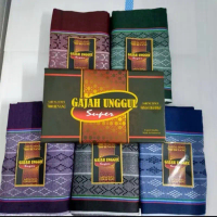 Sarung Gajah Duduk Unggul