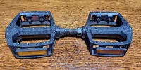 Black BMX Bike Pedals (Redline, Dyno, Powerlite, GT, Robinson)