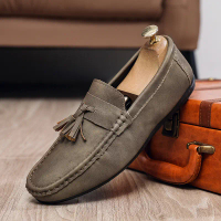 รองเท้าหนังลำลอง สำหรับผู้ชาย ทรงเตี้ย แบบสวม ดีไซน์พู่ ใส่สบาย เหมาะกับรองเท้าขับรถ penny  loafers