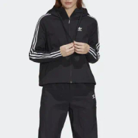 【adidas 愛迪達】外套 女 連帽運動外套 風衣外套 國際尺寸 WINDBREAKER HD 黑 FU1731