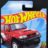 HOTWHEELS MITSUBISHI PAJERO EVOLUTION