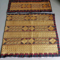 tapis antik Lampung motip mata kbau bnng kristal