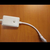 SOCKET /COLOKAN LAMPU LED STRIP SELANG RGB /WARNA WARNI