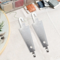 Cross Stitch Sewing Needle Threading Hook Guide Needle Threader Supplies Device Household Needlework