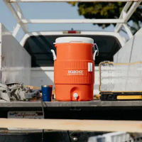 Igloo 5-Gallon Heavy-Duty Beverage Cooler, Orange