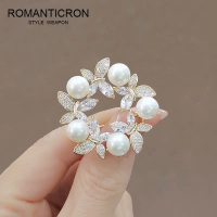 Ghim Cài Áo Nữ, Thiết Kế Cao Cấp Hình Bướm Và Ngọc Trai, Thích Hợp Cho Bộ Com Lê, Giá Cả Phải Chăng,