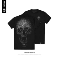 V-change γCODγ SKULL NEEDLE // T-SHIRT SKULL NEEDLE ALCOTRA // KAOS ALCOTRA Kaos crew neck lengan pe