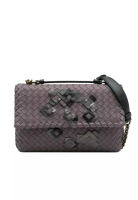 BOTTEGA VENETA 心愛的 Bottega Veneta 小號 Nappa Intrecciato 刺繡 Olimpia 單肩包