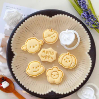 Halloween Kitchen Molds Pumpkin Monster Bat Pudding Spider Web Cat Pattern Cookie Cutters And Embossers Homemade Biscuit Stamp